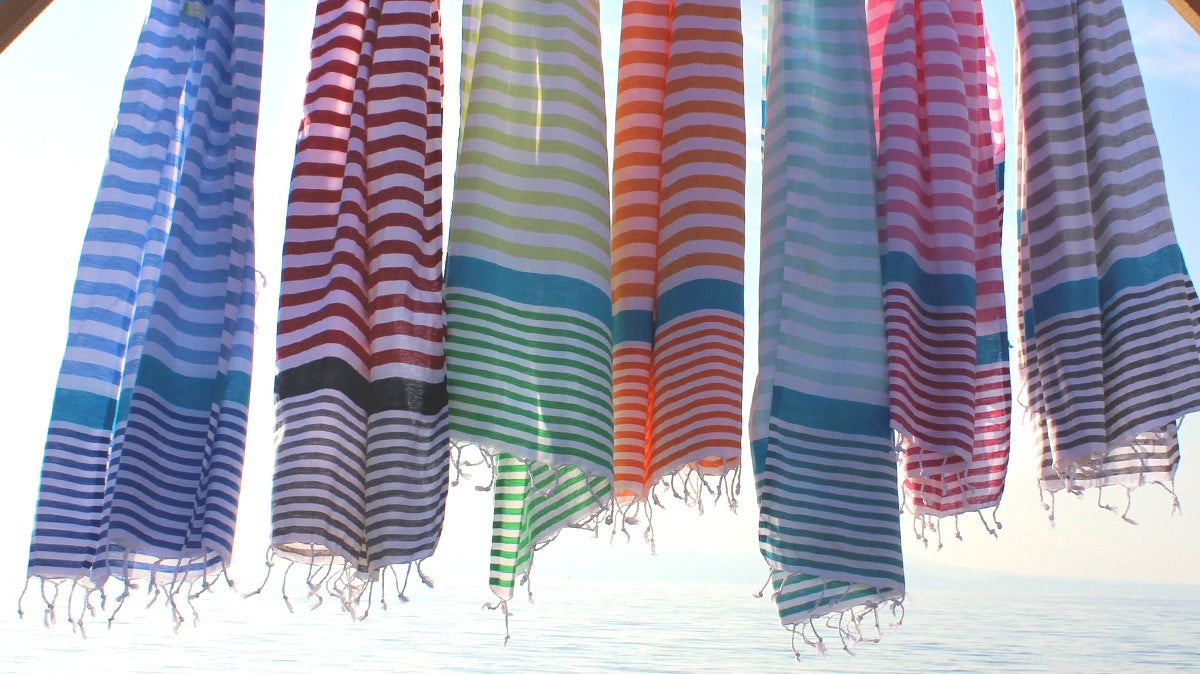 Why QuiQuattro's Turkish Towels are Your Ultimate Beach Companion?